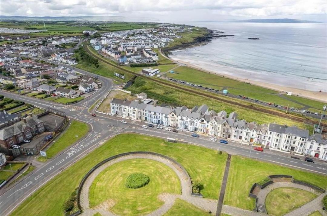 Appartement Dunluce 2 - Parking Permit For Golf - 10min Walk