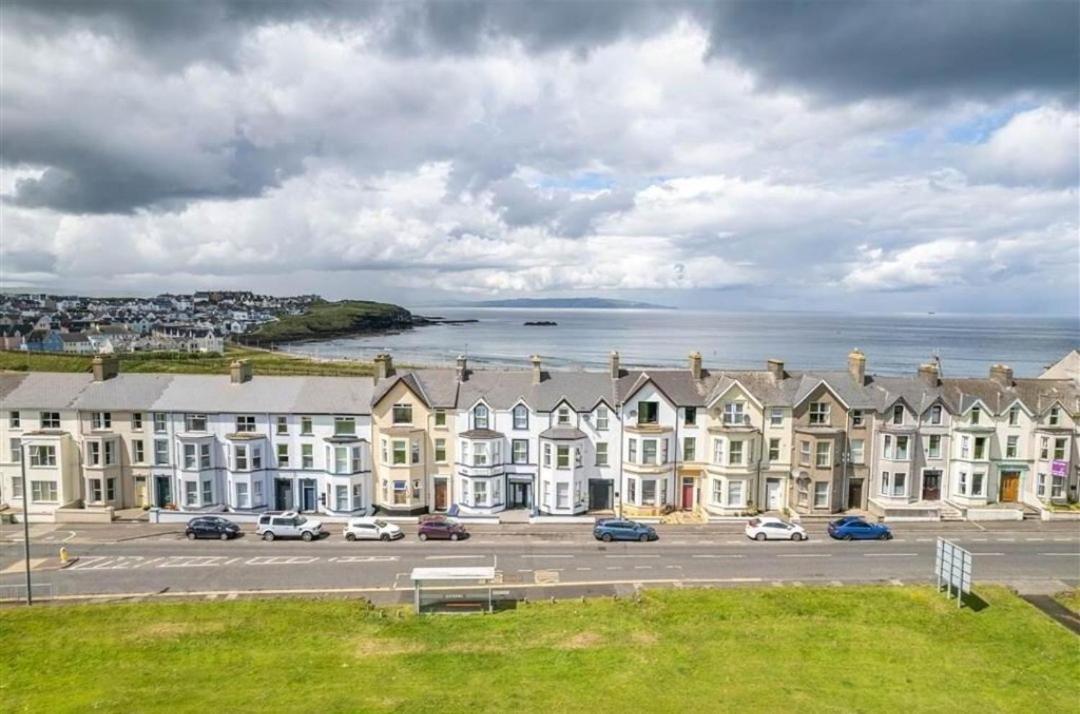 Dunluce 2 - Parking Permit For Golf - 10min Walk Appartement *